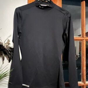 Under Armour ColdGear Black Top